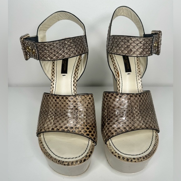 Louis Vuitton Brown Snakeskin Platform Wedges Sz 39 - Picture 2 of 7
